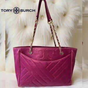🩷 TORY BURCH Pink Fuchsia Leather Alexa Chain Convertible Tote Bag